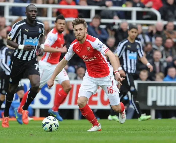 Framed Print : Aaron Ramsey in Action: Arsenal vs. Newcastle United, Premier League 2014 / 15 Framed Print : Aaron Ramsey in Action: Arsenal vs. Newcastle United, Premier League 2014 / 15