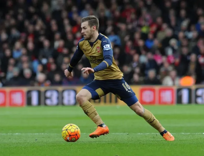 Framed Print : Aaron Ramsey in Action: Arsenal vs. Bournemouth, Premier League 2015-16
