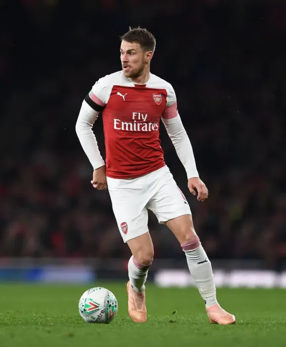Framed Print : Aaron Ramsey in Action: Arsenal vs Blackpool, Carabao Cup 2018-19 Framed Print : Aaron Ramsey in Action: Arsenal vs Blackpool, Carabao Cup 2018-19