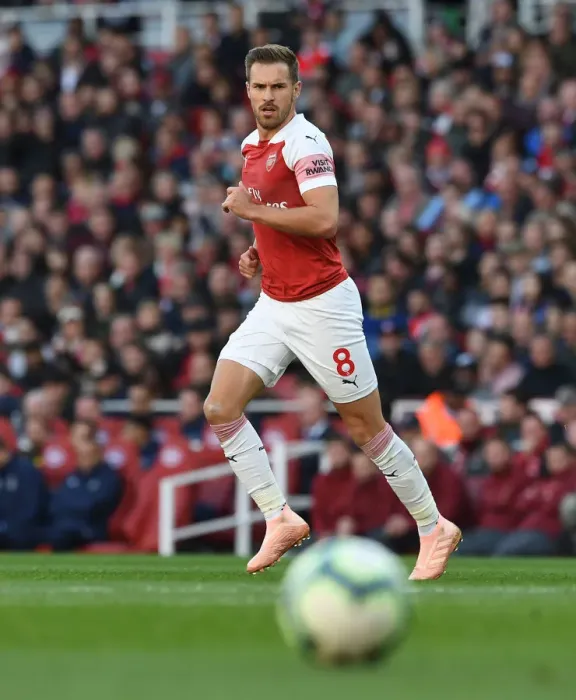 Framed Print : Aaron Ramsey in Action: Arsenal vs. Everton (2018-19)