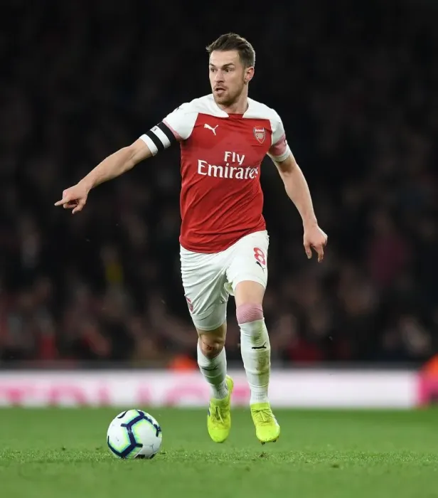 Framed Print : Aaron Ramsey in Action: Arsenal vs Newcastle United, Premier League 2018-19