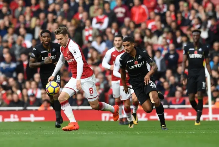 Framed Print : Aaron Ramsey in Action: Arsenal vs Swansea City (2017-18)