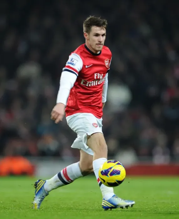 Framed Print : Aaron Ramsey in Action: Arsenal vs West Ham United, Premier League 2012-13