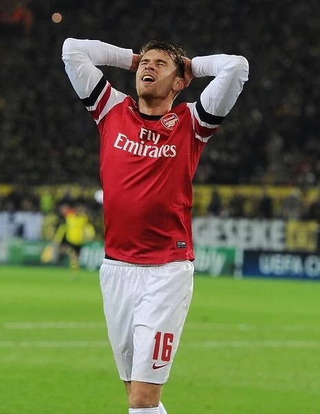 Aaron Ramsey in Action: Borussia Dortmund vs. Arsenal (UEFA Champions League 2013-14)