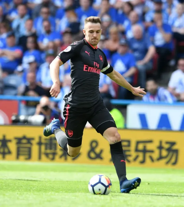 Framed Print : Aaron Ramsey in Action: Huddersfield vs. Arsenal, Premier League 2017-18 Framed Print : Aaron Ramsey in Action: Huddersfield vs. Arsenal, Premier League 2017-18
