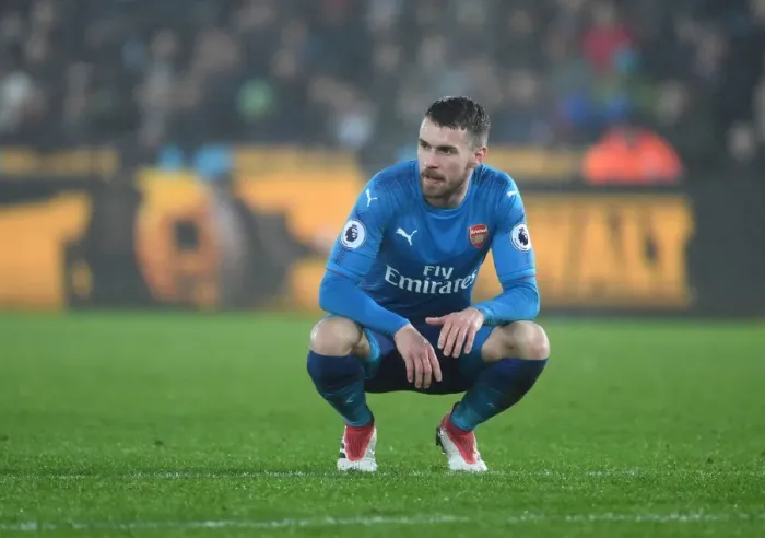 Framed Print : Aaron Ramsey in Action: Swansea City vs Arsenal, Premier League 2017-18