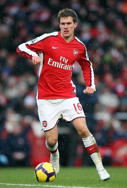 Aaron Ramsey (Arsenal). Arsenal 2: 2 Everton. Barclays Premier League. Emirates Stadium
