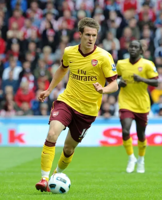 Framed Print : Aaron Ramsey (Arsenal). Stoke City 3: 1 Arsenal. Barclays Premier League