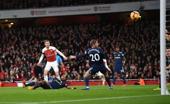 Framed Print : Aaron Ramsey Scores Arsenal's Third Goal Against Fulham (2018-19) Framed Print : Aaron Ramsey Scores Arsenal's Third Goal Against Fulham (2018-19)