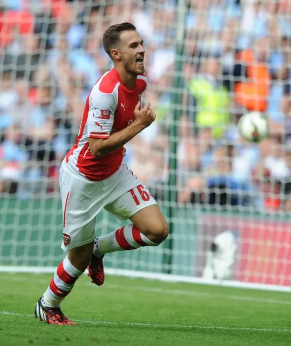 Framed Print : Aaron Ramsey Scores the Decisive Goal: Arsenal's FA Community Shield Victory over Manchester City (2014 / 15)