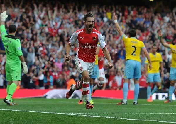 Aaron Ramsey Scores His Second Goal Against Crystal Palace (2014 / 15) - Arsenal's Triumph at Emirates Stadium