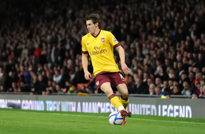 Framed Print : Aaron Ramsey's Determined Performance in FA Cup Sixth Round: Manchester United 2-0 Arsenal at Old Trafford, 2010