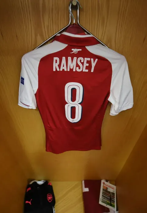 Framed Print : Aaron Ramsey's Empty Jersey: Arsenal FC vs Atletico Madrid, UEFA Europa League Semi-Final Leg One