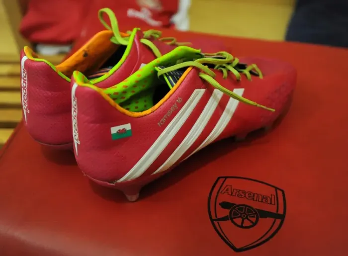 Framed Print : Aaron Ramsey's Match Ready Boots: Arsenal vs. Hull City (2013-14) Framed Print : Aaron Ramsey's Match Ready Boots: Arsenal vs. Hull City (2013-14)