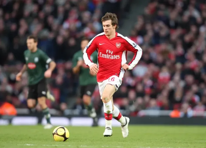 Framed Print : Aaron Ramsey's Stunner: Arsenal's 3:1 FA Cup Victory Over Plymouth Argyle (3 / 1 / 09)