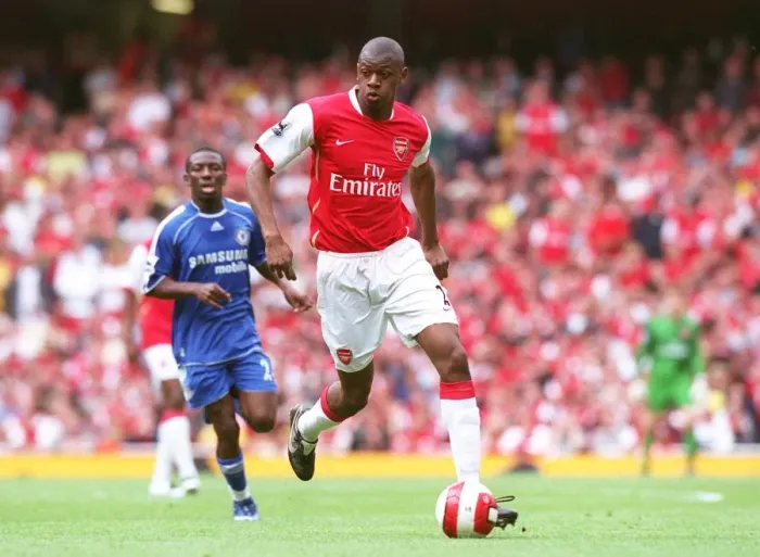 Framed Print : Abou Diaby in Action: Arsenal vs. Chelsea, 1:1 Stalemate, FA Premiership, Emirates Stadium, 6 / 5 / 07