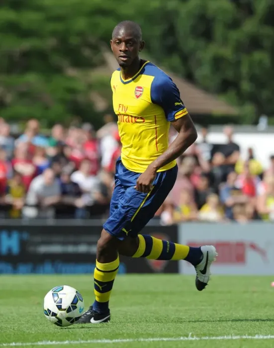 Framed Print : Abou Diaby in Action: Arsenal's Pre-Season Clash against Boreham Wood