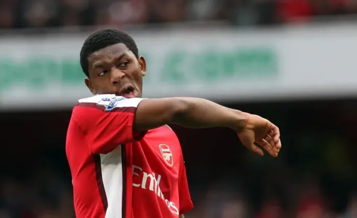 Framed Print : Abou Diaby in Action: Arsenal's Triumph over Birmingham City (3:1), Barclays Premier League, Emirates Stadium (17 / 10 / 09) Framed Print : Abou Diaby in Action: Arsenal's Triumph over Birmingham City (3:1), Barclays Premier League, Emirates Stadium (17 / 10 / 09)