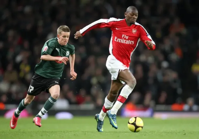 Framed Print : Abou Diaby and Craig Noone Clash in FA Cup: Arsenal's 3:1 Victory over Plymouth Argyle at Emirates Stadium (January 3, 2009) Framed Print : Abou Diaby and Craig Noone Clash in FA Cup: Arsenal's 3:1 Victory over Plymouth Argyle at Emirates Stadium (January 3, 2009)