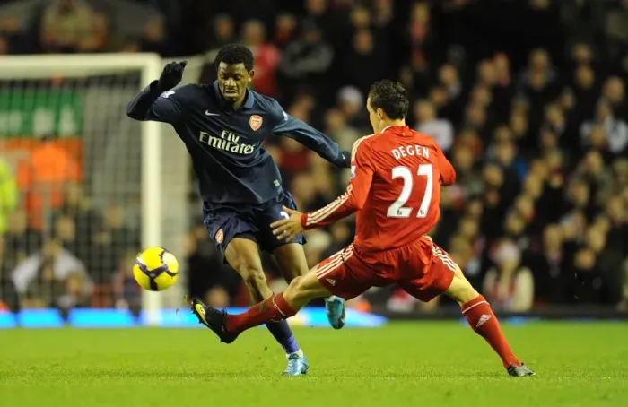 Framed Print : Abou Diaby vs. Philipp Degen: Arsenal's Win at Anfield (Liverpool 1:2 Arsenal, Barclays Premier League, December 2009)
