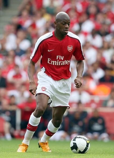 Abou Diaby's Debut Marred by Injury: Arsenal's Loss to Juventus in Emirates Cup Opener