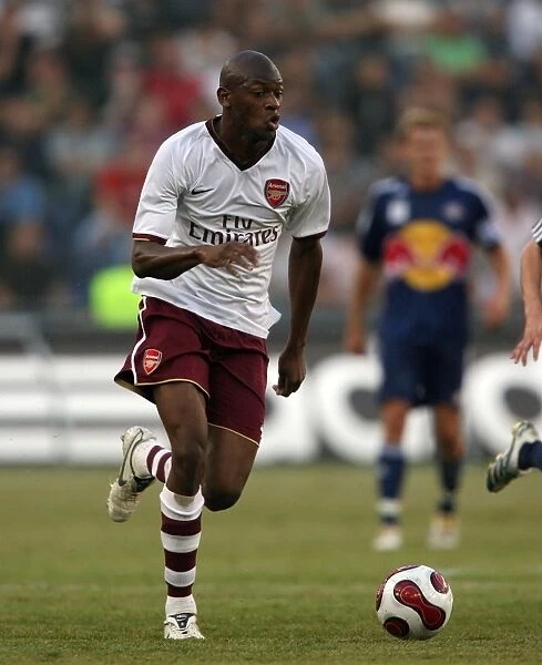 Abou Diaby's Dominance: Arsenal's Pre-Season Victory over Salzburg (2007)