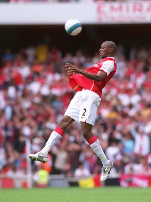 Framed Print : Abou Diaby's Game-Winning Goal: Arsenal's Triumph Over Paris Saint-Germain at Emirates Cup 2007