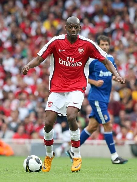 Abou Diaby's Stunner: Arsenal's 1-0 Victory Over Real Madrid at Emirates Cup (2008)
