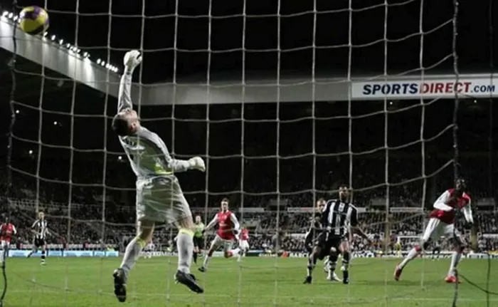 : Adebayor Scores Dramatic Equalizer Past Shay Given, Arsenal vs. Newcastle, Barclays Premier League, 2007 : Adebayor Scores Dramatic Equalizer Past Shay Given, Arsenal vs. Newcastle, Barclays Premier League, 2007