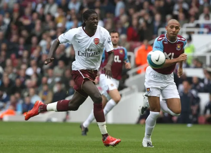 Framed Print : Adebayor Scores the Winner: Arsenal Triumph Over West Ham in BPL Clash