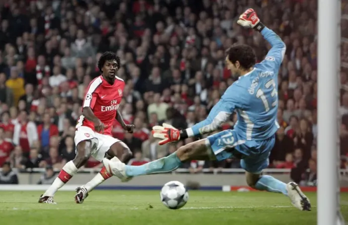 Framed Print : Adebayor's Brilliant Strike: Arsenal's Second Goal vs. Villarreal in Champions League Quarterfinal