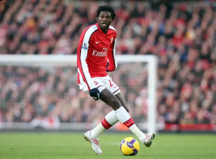 Framed Print : Adebayor's Decisive Strike: Arsenal's 1-0 Victory Over Wigan Athletic, December 6, 2008