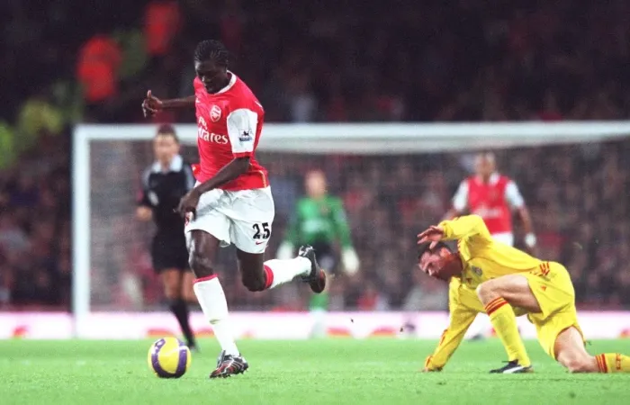 Framed Print : Adebayor's Double: Arsenal's 3-0 Victory Over Liverpool (12 / 11 / 06)