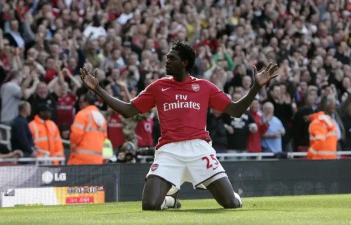 Framed Print : Adebayor's Double: Arsenal's Thrilling 4-2 Comeback Against Manchester City (4 / 4 / 09)