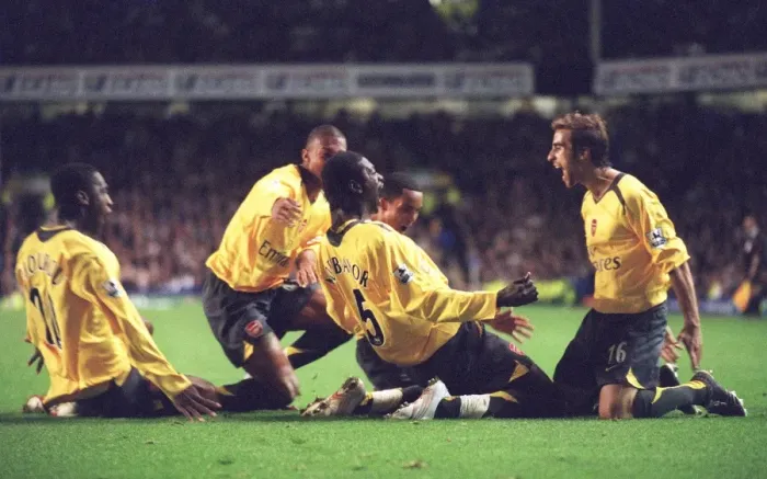 Framed Print : Adebayor's Game-Winning Goal: Arsenal's Celebration at Goodison Park Framed Print : Adebayor's Game-Winning Goal: Arsenal's Celebration at Goodison Park