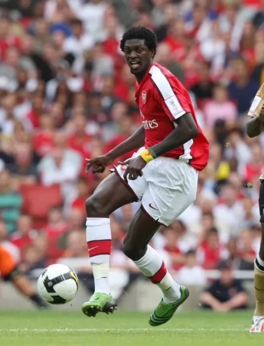 Framed Print : Adebayor's Goal Gives Juventus 1-0 Victory over Arsenal at Emirates Cup Framed Print : Adebayor's Goal Gives Juventus 1-0 Victory over Arsenal at Emirates Cup