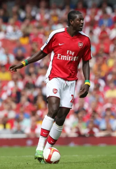 Framed Print : Adebayor's Strike: Arsenal's 1-0 FA Premier League Victory Over West Brom, 2008