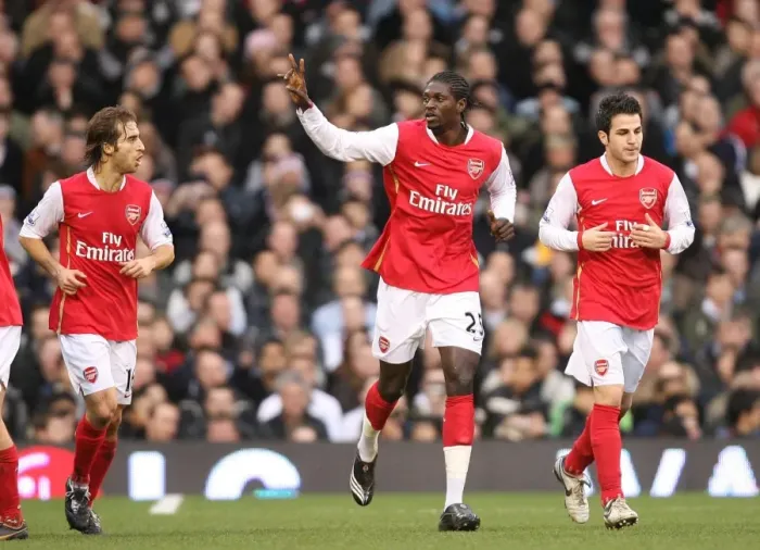 Framed Print : Adebayor's Triumph: The Unforgettable Moment of Arsenal's 3-0 Victory Over Fulham (01.19.08)