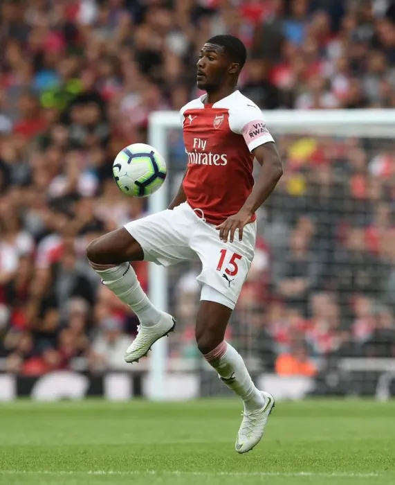 Framed Print : Ainsley Maitland-Niles in Action: Arsenal vs Manchester City, Premier League 2018-19
