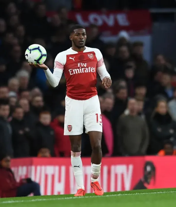 Framed Print : Ainsley Maitland-Niles in Action: Arsenal vs Manchester United, Premier League 2018-19