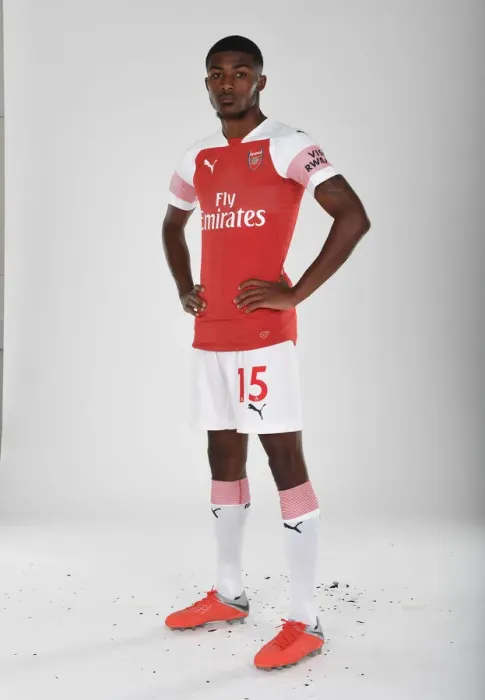 Framed Print : Ainsley Maitland-Niles at Arsenal's 2018 / 19 First Team Photo Call
