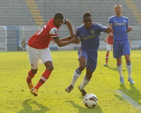 Ainsley Maitland-Niles vs. Kevin Wright: Arsenal U19 vs. Chelsea U19 - NextGen Series Semi-Final, Italy, 2013