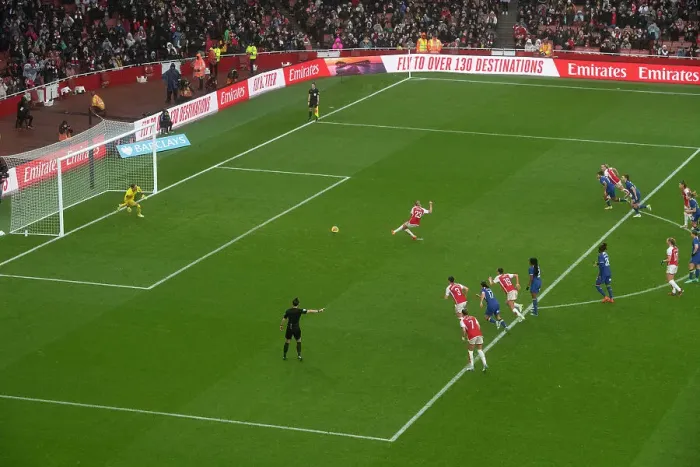 Framed Print : Alessia Russo Scores Penalty: Arsenal Women Defeat Chelsea Women 4-3 at Emirates Stadium (December 2023)