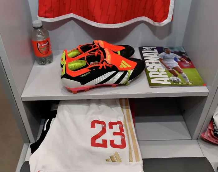 Framed Print : Alessia Russo Unveils New Adidas Boots in Arsenal Women's Changing Room Ahead of Arsenal vs Everton (Barclays Women's Super League, 2023-24) Framed Print : Alessia Russo Unveils New Adidas Boots in Arsenal Women's Changing Room Ahead of Arsenal vs Everton (Barclays Women's Super League, 2023-24)