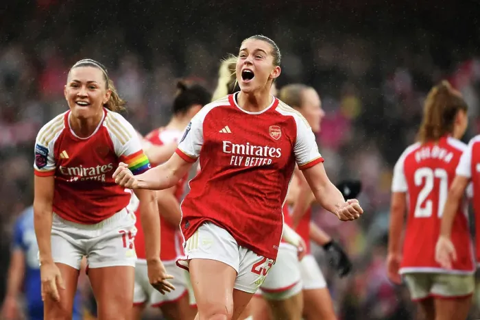 Framed Print : Alessia Russo's Penalty: Arsenal Secures 4-1 WSL Victory over Chelsea Framed Print : Alessia Russo's Penalty: Arsenal Secures 4-1 WSL Victory over Chelsea