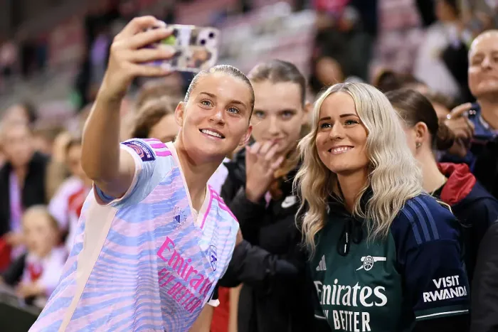 Framed Print : Alessia Russo's Selfie Moment: Manchester United vs. Arsenal FC - Barclays Women's Super League 2023-24 Framed Print : Alessia Russo's Selfie Moment: Manchester United vs. Arsenal FC - Barclays Women's Super League 2023-24