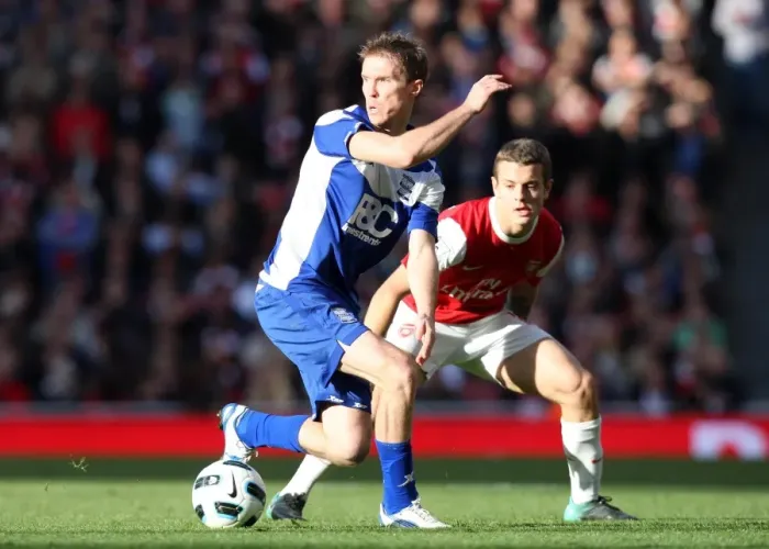 Framed Print : Alex Hleb (Birmingham). Arsenal 2: 1 Birmingham City. Barclays Premier League Framed Print : Alex Hleb (Birmingham). Arsenal 2: 1 Birmingham City. Barclays Premier League