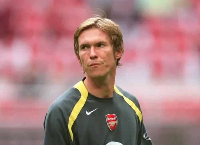 Framed Print : Alex Hleb's Game-Winning Goal: Arsenal's Triumph at Amsterdam Tournament vs. Porto, 2005