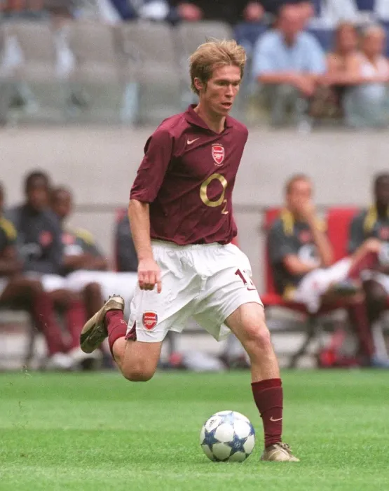 Framed Print : Alex Hleb's Game-Winning Goal: Arsenal's Triumph at Amsterdam Tournament vs. Porto, 2005 Framed Print : Alex Hleb's Game-Winning Goal: Arsenal's Triumph at Amsterdam Tournament vs. Porto, 2005