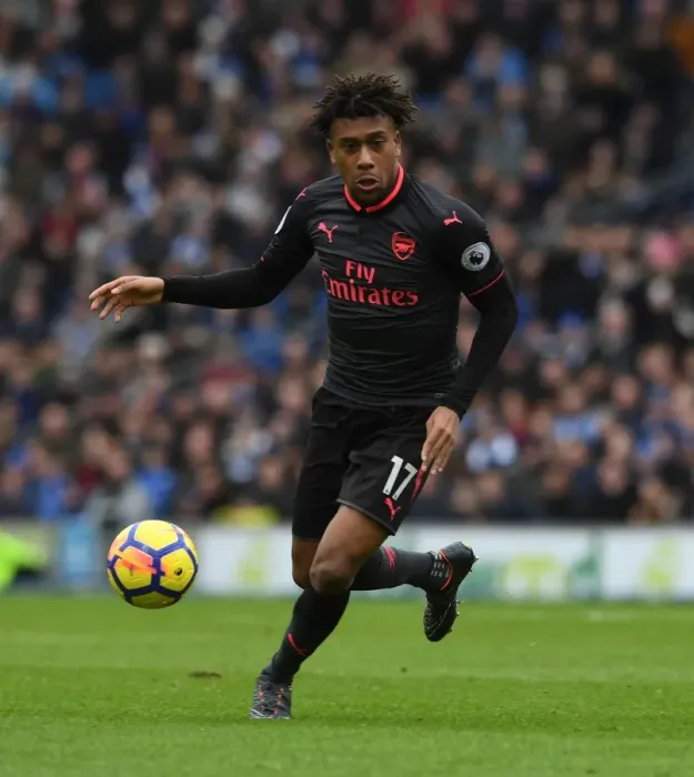 Framed Print : Alex Iwobi in Action: Arsenal vs. Brighton & Hove Albion, Premier League 2017-18 Framed Print : Alex Iwobi in Action: Arsenal vs. Brighton & Hove Albion, Premier League 2017-18